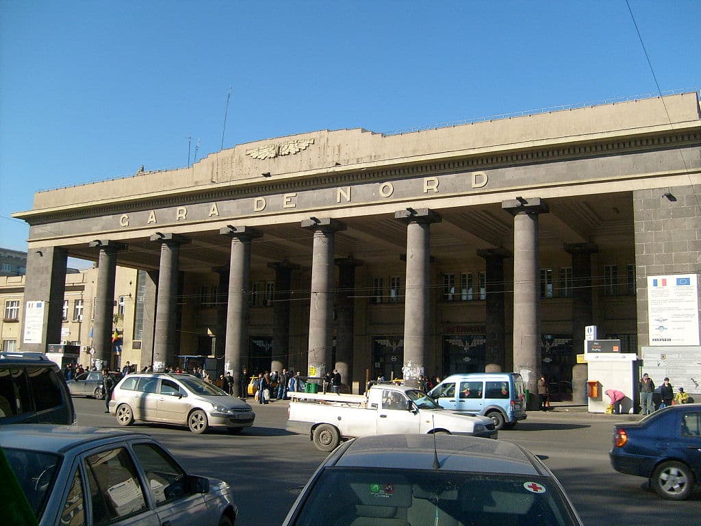  Investiții de 273 Milioane Euro pentru Modernizarea a 23 de Gări, Incluzând Gara de Nord și Gara Sinaia