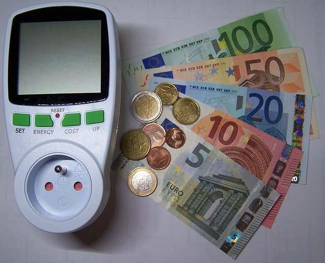 3,5 milioane de gospodării primesc vouchere de energie de până la 72 lei de la 1 iulie. Vezi detalii!