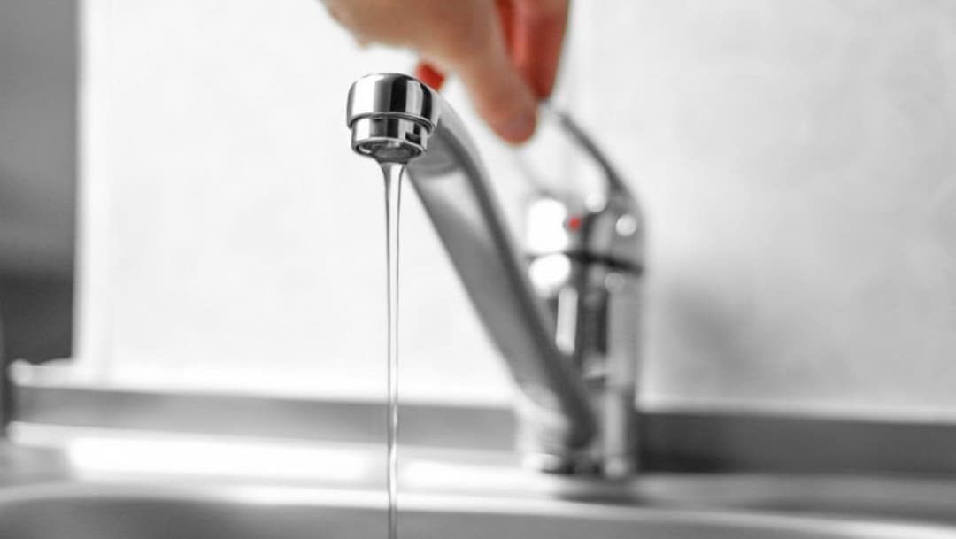 Oprirea apei calde afectează 920 de blocuri din Capitală pentru două săptămâni.