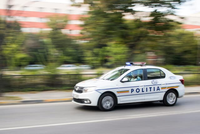  Un susținător al lui Călin Georgescu și George Simion, acuzat de instigare la revoluție după apeluri la foști condamnați și rezerviști împotriva Guvernului