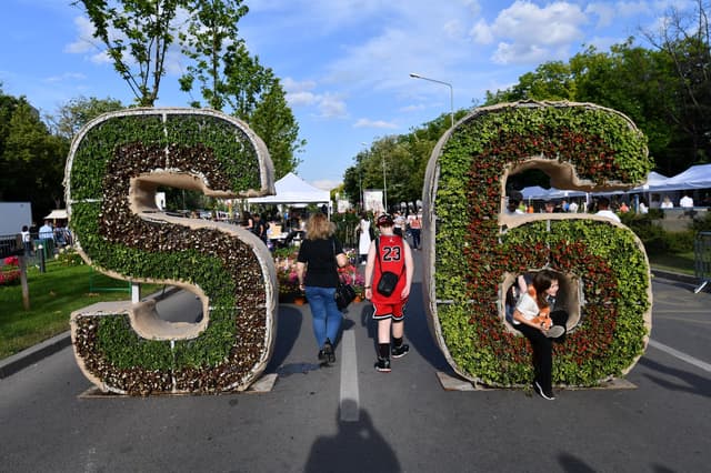  Tot ce trebuie să știi despre cel mai mare festival al florilor din România!