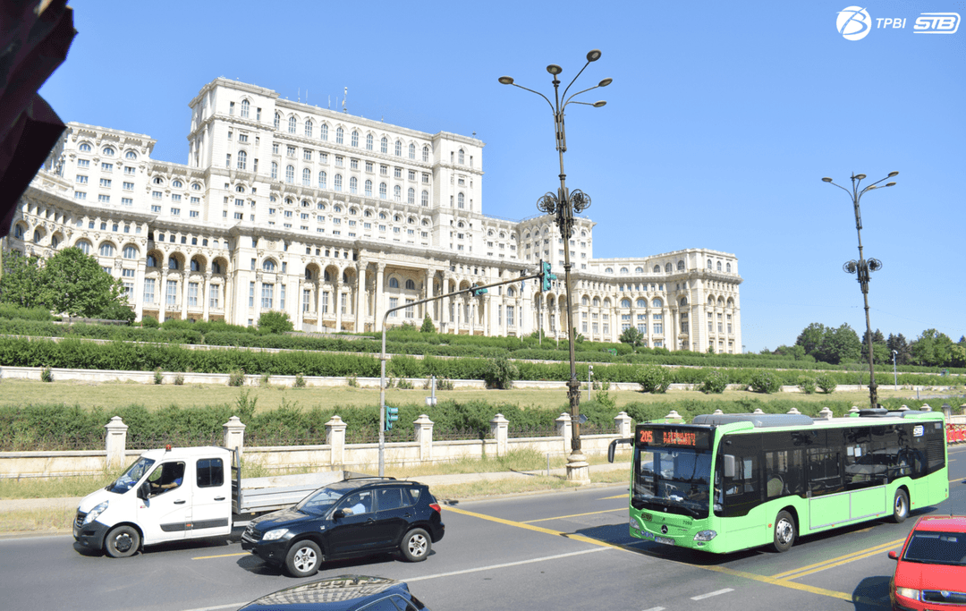 Summer in the City 2025 deviază duminica 8 rute de transport și crește frecvența autobuzelor de noapte în București