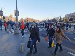 Într-un studiu recent, nostalgia față de comunism crește alarmant, dezvăluind perspective surprinzătoare ale românilor despre trecutul comunist