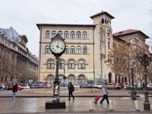 Aproape 8.300 locuri la buget disponibile la Universitatea din București pentru admiterea de vară, sesiunea 1-25 iulie 2025