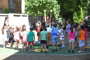 Locuri disponibile în 15 grădinițe din Sectorul 2 pe timpul vacanței de vară! Află detalii despre programul Grădinița de vară acum!