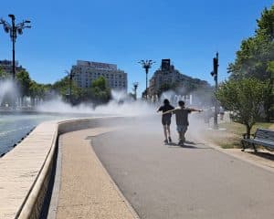 Ne așteaptă zile călduroase cu cer senin și vânt ușor în București. Află detalii despre vremea de mâine!