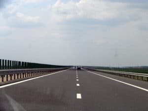  Trafic Restricționat pe A2: Lucrări de Reabilitare între km 144-147 - Info Esențiale pentru Şoferi!