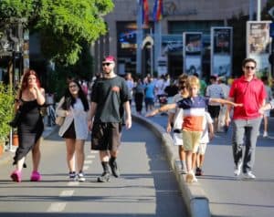  Revine cu Muzică și Activități de Zile Mari pe 10 Mai