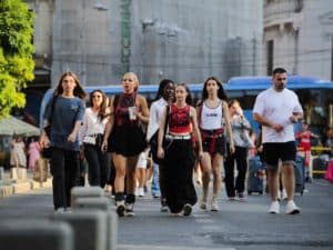  Străzi Deschise pe Dâmboviţa cu spectacole în aer liber şi activităţi pentru toţi, weekendul 7-8 iunie!