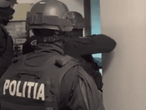Cetățean german din București acuzat de trafic de droguri pe Darknet, criptomoneda fiind metoda de plată preferată