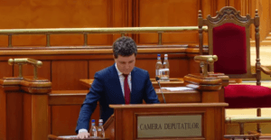 Declarație solemnă în Parlamentul României
