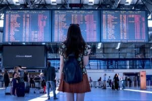  Destinații de Top Ale Siguranței pentru Femeile Călătoare Neînsoțite în 2025