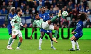 Chelsea triumfă împotriva Real Betis în finala UEFA Conference League din Polonia, câștigând al nouălea titlu european. Andaluzii, vis spulberat după start promițător.