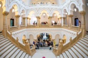  Tururi Ghidate, Expoziții și Muzică Live de Noaptea Europeană a Muzeelor în București!
