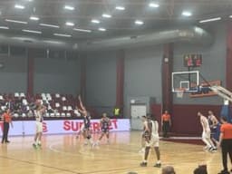  Baschet LNBM: FC Argeș Pitești învinge Rapid București 71-65; Giuleștenii pierd ocazia de a se apropia de cupele europene.