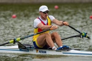  locul doi în Europa și prima medalie la schif simplu masculin câștigată în Bulgaria
