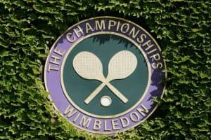 Gabriela Ruse și Anca Todoni ies din competiție; Alcaraz și Fognini strălucesc în dueluri memorabile pe iarba londoneză.