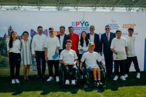 Eduard Novak celebrează noua generație care redefinește sportul paralimpic.