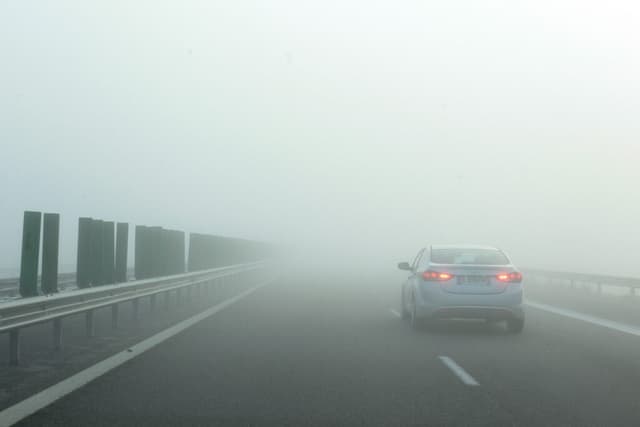  Recomandări pentru Siguranța Rutieră și Restricții de Tonaj în Minivacanța de 1 Mai