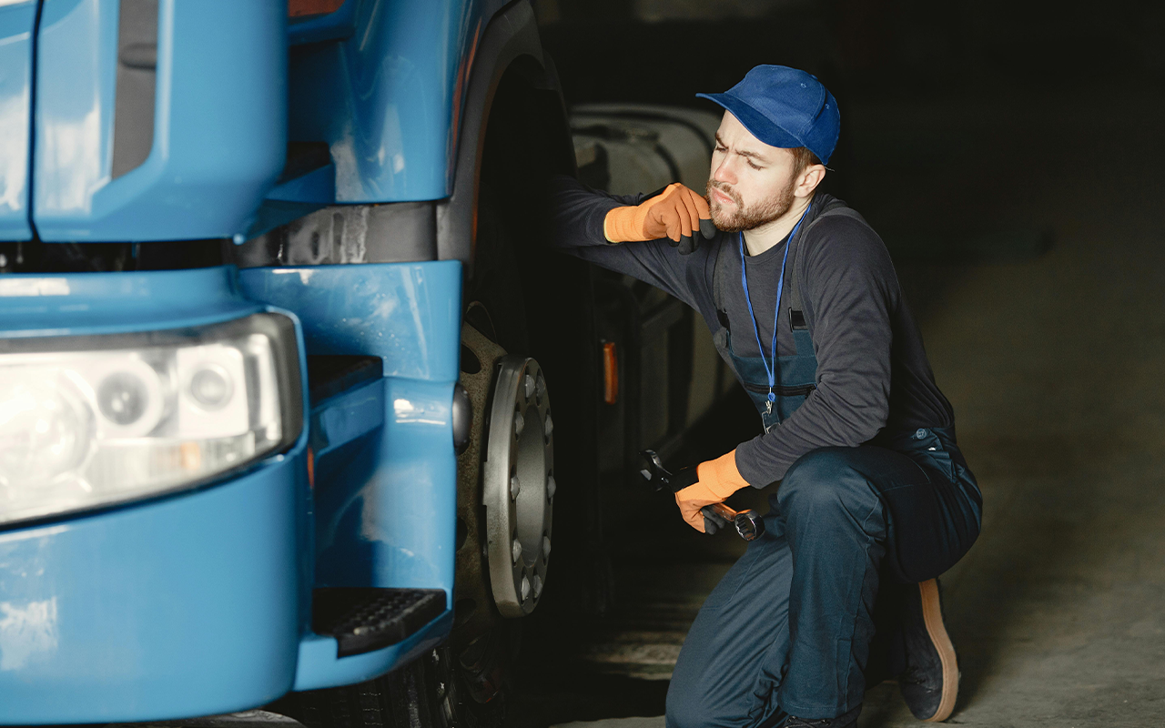 Top 5 avantaje ale salopetelor de lucru față de pantalonii clasici de protecție