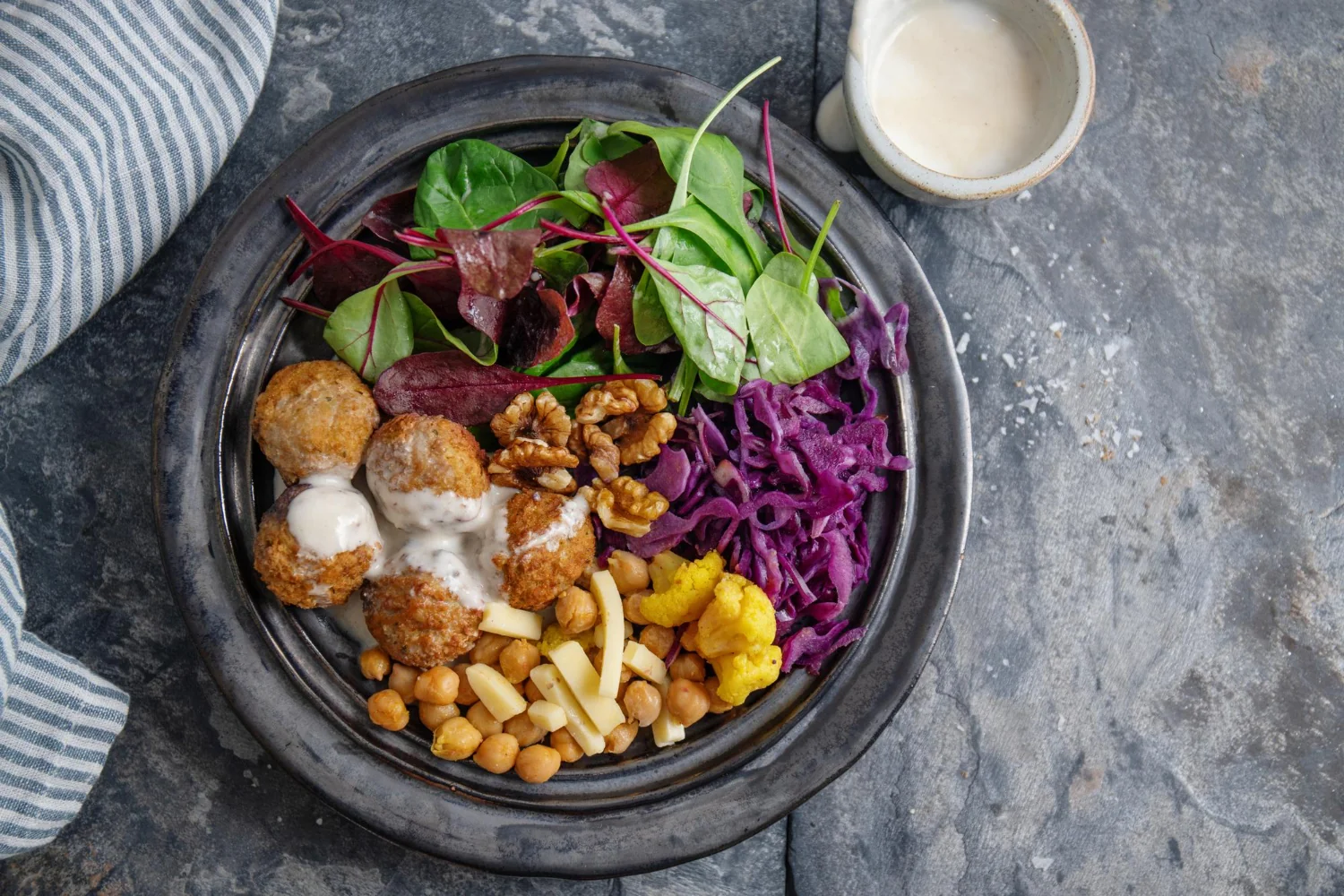 La ce să fii atent atunci când ești adeptul stilului alimentar raw vegan?