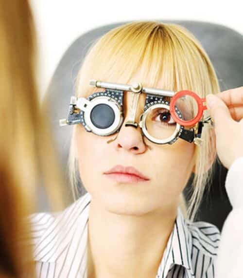 Întrebări utile pe care să le adresezi la consultația optometrică