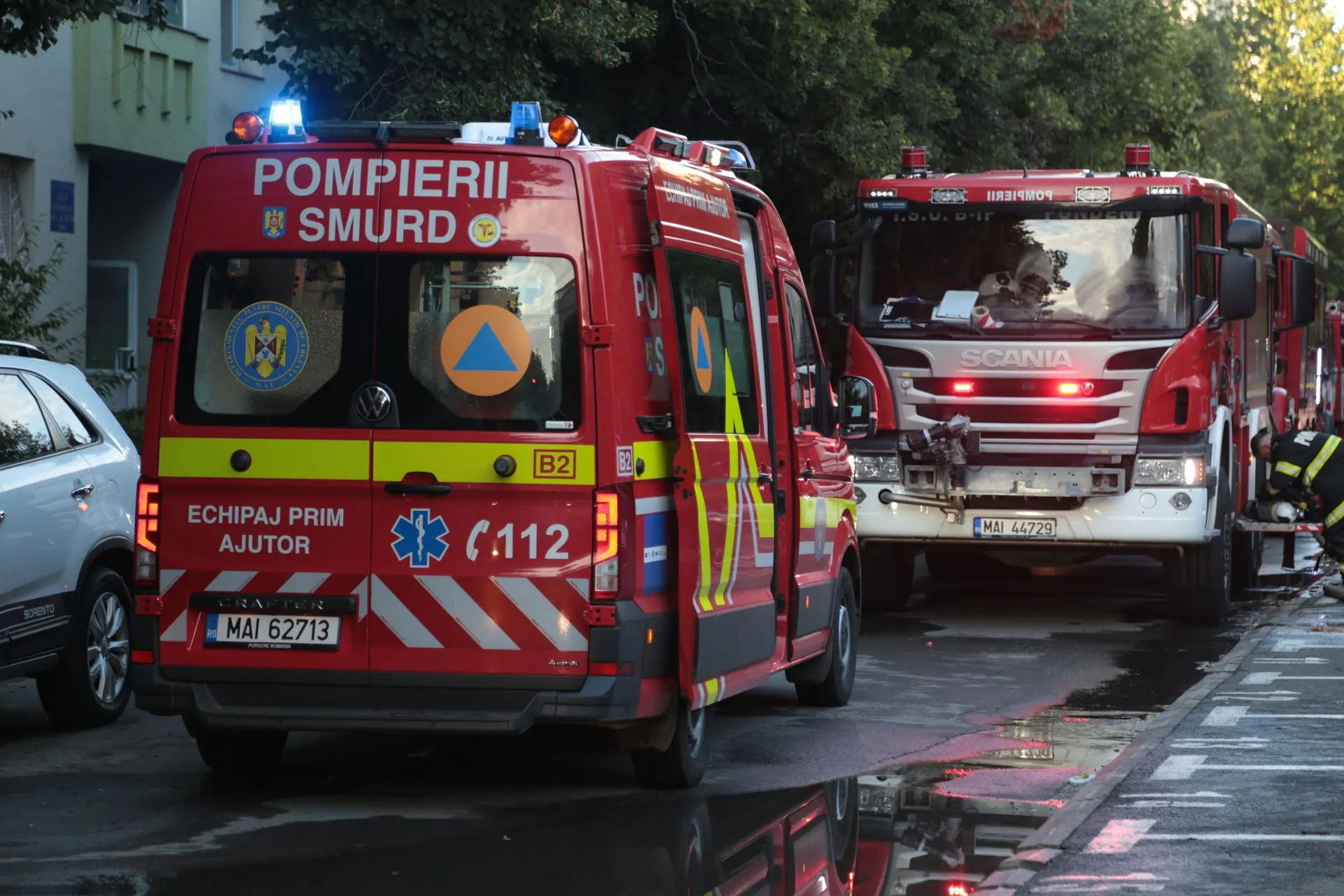 Incendiu pe balcon pe Garibaldi Giuseppe, în Sectorul 2; 331 de urgențe